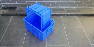 กล่องพลาสติกซ้อนซ้อนฝาปิดตัวเลือกการขนส่งการปรับแต่งสีการจัดเก็บ